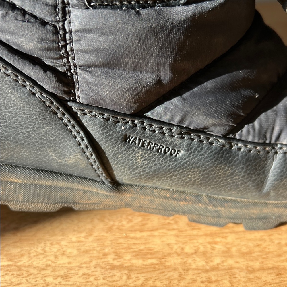 Sorel Puffer Boots - Picture 11 of 15